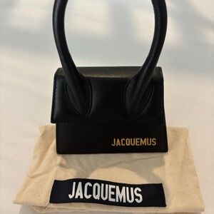 Authentic Jacquemus Le Sac Chiquito Bag